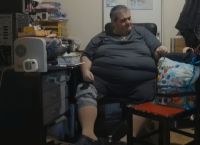 Κώστας Μακέδος: Δίνει μάχη με την παχυσαρκία: «Δεν μπορώ να κουνηθώ πια, όλα τα κάνω με τηλεκοντρόλ»