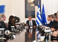 Μητσοτάκης: «Η Ελλάδα κάνει άλμα στην ενέργεια»–Διπλασιάζονται οι περιοχές έρευνας με Chevron–Helleniq Energy
