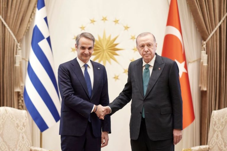 Mitsotakis – Erdogan: “Remove Every Threat” vs “Solution Under International Law”