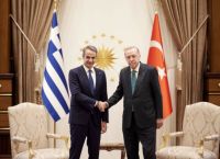 ΣΚΗΝΙΚΟ ΣΥΜΒΙΒΑΣΜΟΥ ΣΤΗΝ ΑΓΚΥΡΑ: Deal σε εμπόριο, μετανάστευση και ενέργεια