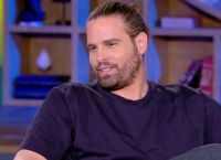 Γιώργος Μπόγρης: «Κάνω δουλειές στο σπίτι και της ετοιμάζω ταπεράκι»–Η ατάκα για τη σύντροφό που έγινε viral