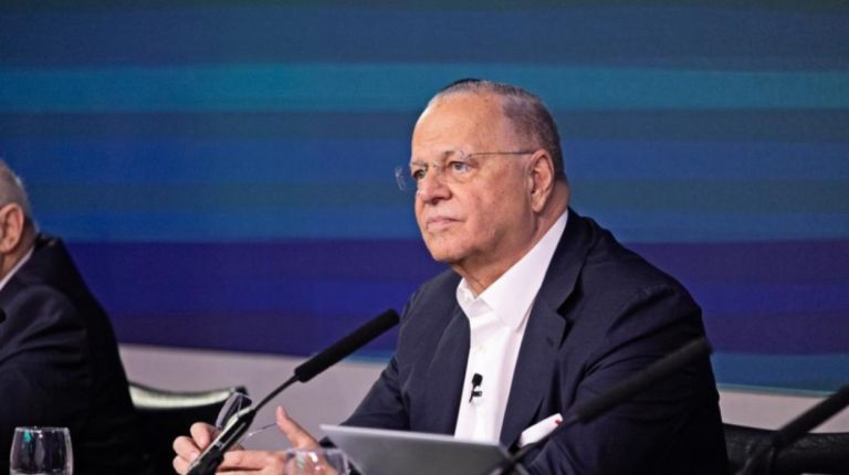 Η Ευρώπη Χάνει τη Βιομηχανική της Καρδιά – Ο Μυτιληναίος Κρούει Κώδωνα Κινδύνου!