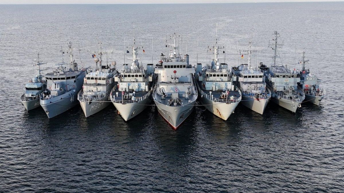 Παγκόσμια Θύελλα στη Θάλασσα: Ρωσία Στήνει Αντι-ΝΑΤΟϊκή Αρμάδα 1.150 Πλοίων