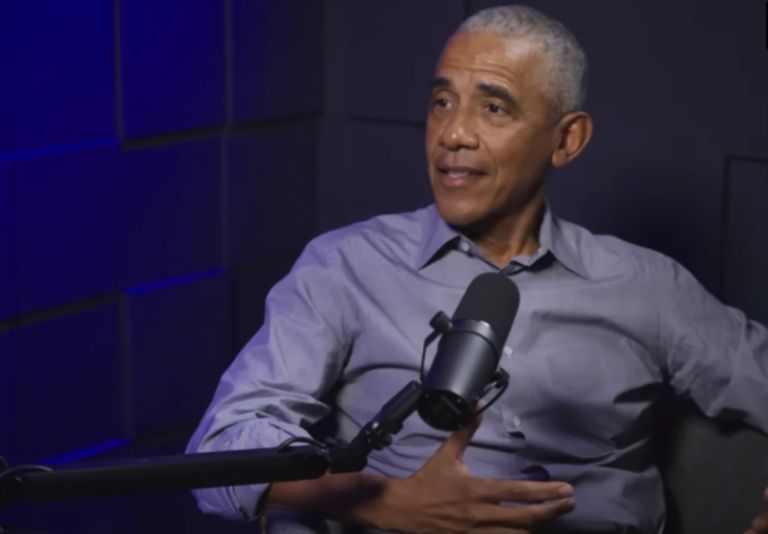 ΗΠΑ: «Οι εξωγήινοι είναι αληθινοί» – Η φράση του Ομπάμα που άναψε φωτιές