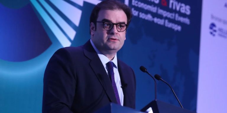 Μπλε φάκελοι 2026: Ιδιωτικοποιήσεις & φορολογικές τομές που αλλάζουν την ελληνική οικονομία