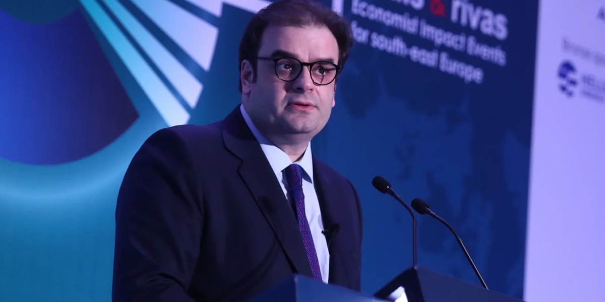 Μπλε φάκελοι 2026: Ιδιωτικοποιήσεις & φορολογικές τομές που αλλάζουν την ελληνική οικονομία