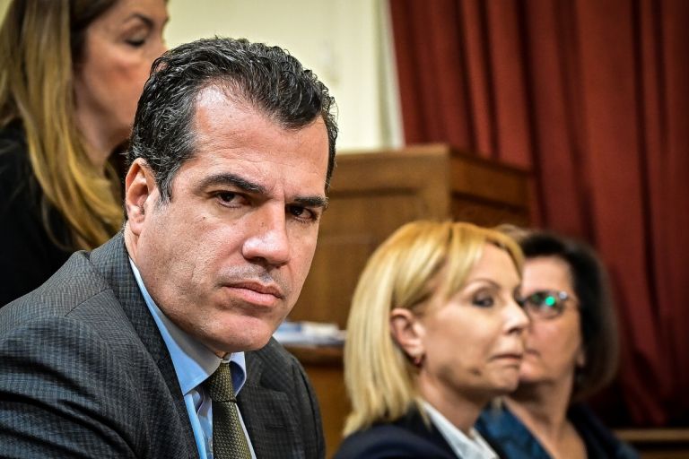 Τροπολογία Πλεύρη για δύο προσωρινές δομές μεταναστών στην Κρήτη: «Αν συνεχιστούν οι ροές θα γίνουν μόνιμες»