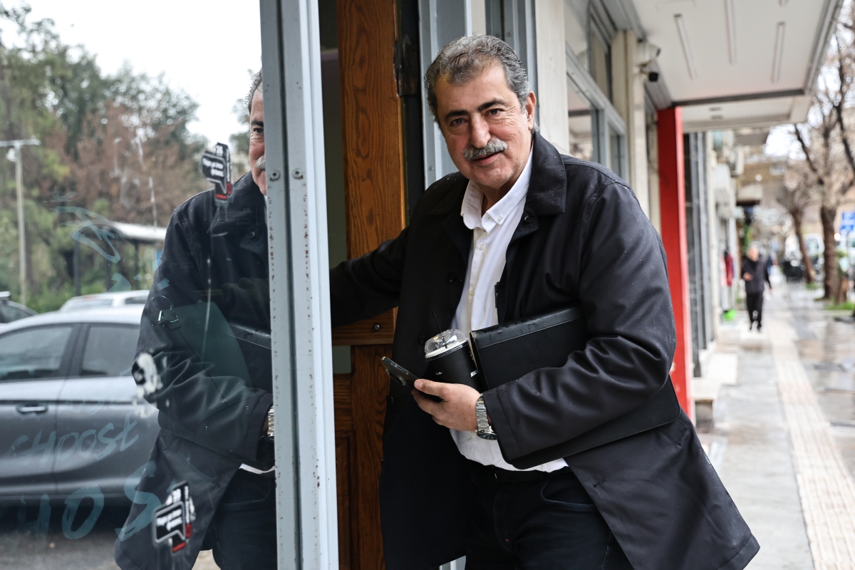 Πολάκης σε Τσίπρα: Θα συμφωνήσω [σχεδόν] με όλα όσα λες για τον Στουρνάρα – Κακώς τους ανέχθηκες!