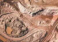 Ο Νέος Αποικισμός: Ενέργεια, Ορυκτά και η Επιστροφή της Αυτοκρατορίας των Πόρων