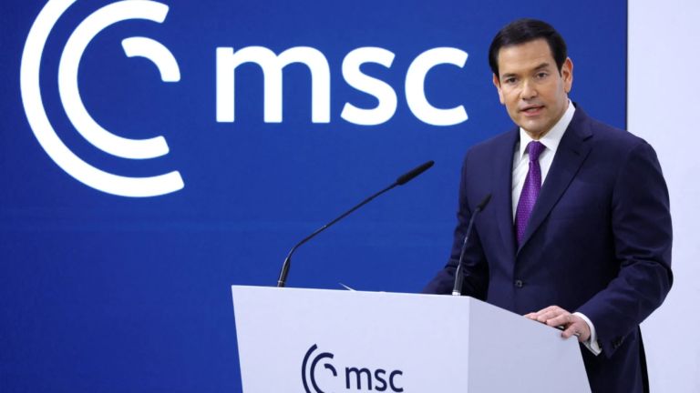 Ο Ρούμπιο στο Μόναχο: Η MAGA Διαμορφώνει Νέα Εξωτερική Πολιτική – Προειδοποιήσεις και Προτάσεις