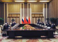 Τουρκία: ΗΠΑ και Ιράν Δείχνουν Ευελιξία – Αναζωπύρωση Πυρηνικών Διαπραγματεύσεων