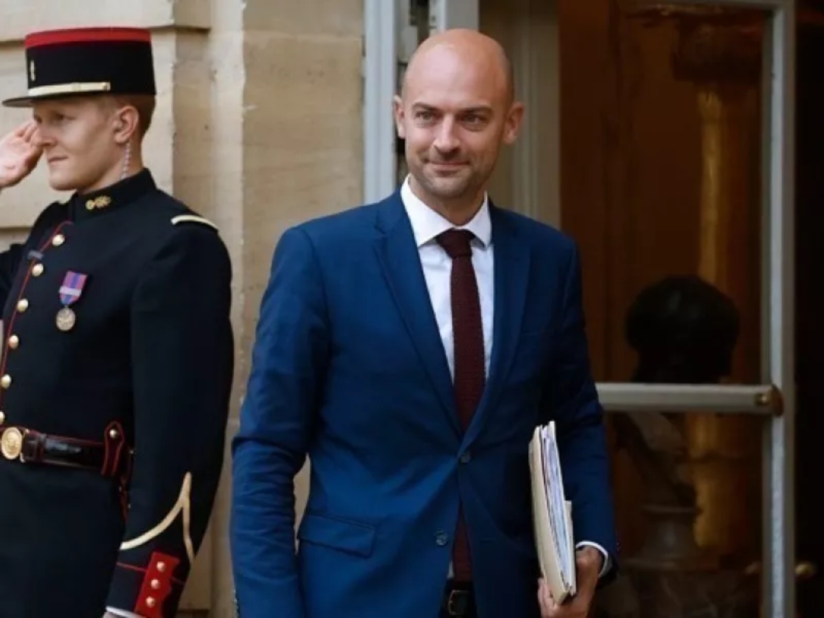 Ρωσο-ουκρανικός Πόλεμος σε «Δυαδική Κρίση»: Γαλλική Υποστήριξη και Νέες Επιθέσεις στο Κίεβο