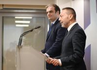 Ο Στουρνάρας προειδοποιεί: Πέντε μεγάλοι κίνδυνοι για την οικονομία και το επενδυτικό στοίχημα της Ελλάδας