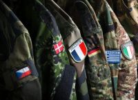 430 Δισεκατομμύρια Ευρώ Αχρησιμοποίητα στα Ταμεία του ESM: Ο Γκραμέγκνα Προτείνει Χρηματοδότηση για Άμυνα