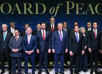 Δισεκατομμύρια δεσμεύονται για τη Γάζα — αλλά η Χαμάς δυναμώνει και θολώνει το σχέδιο Τραμπ