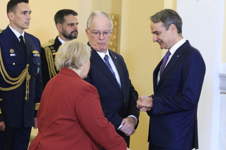 Δεξίωση Τασούλα στο Προεδρικό Μέγαρο για το Διπλωματικό Σώμα