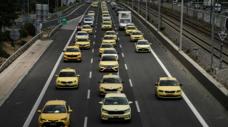 Στα άκρα η σύγκρουση ταξί – κυβέρνησης: Προειδοποιούν για «θερμό» καλοκαίρι