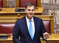 “Βόμβες” Θεοχάρη για Τσίπρα: Υπήρχε σχέδιο για δραχμή το 2015-Είχαν επαφές για να τυπώσουν χαρτονομίσματα