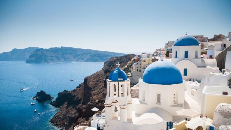 Greek Economy Reshapes Its Productive Profile Through Exports, Industry and Tourism”