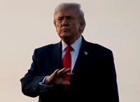 Κρίση στο GOP:: Το 56% των Αμερικανών απεχθάνονται τον Τραμπ — προειδοποίηση πριν τις ενδιάμεσες εκλογές