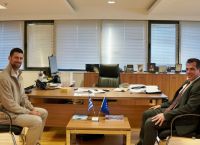 Συνάντηση Θάνου Πλεύρη με τον Τζόκοβιτς: Τιμή μας η επιθυμία του να μείνει με την οικογένειά του στη χώρα μας