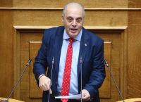 Βελόπουλος: Εξωτερική πολιτική “για τα μπάζα” – Η Ελλάδα υποβαθμίζεται και κινδυνεύει στη Χάγη