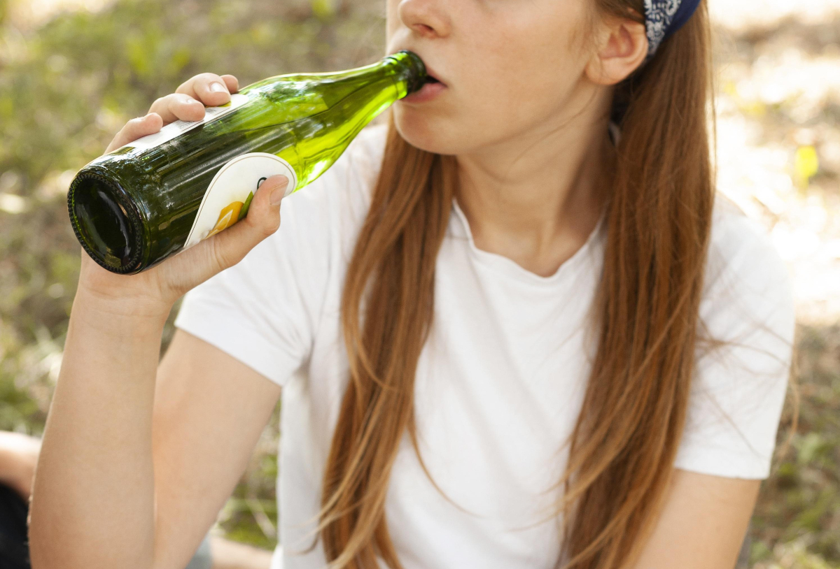 Θεσσαλονίκη: Δύο μαθήτριες στο νοσοκομείο μετά από κατανάλωση αλκοόλ σε εκδρομή