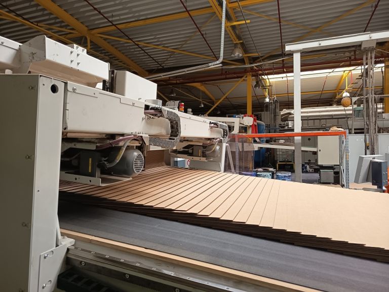 Η κυματοειδής χάρτινη συσκευασία με τζίρο 1 δισ. ευρώ και 3.000 εργαζόμενους στην Ελλάδα