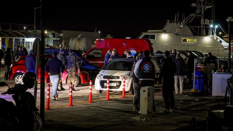 Τραγωδία στη Χίο: Στο νοσοκομείο Παίδων μεταφέρονται με αεροδιακομιδή έξι παιδιά μεταναστών