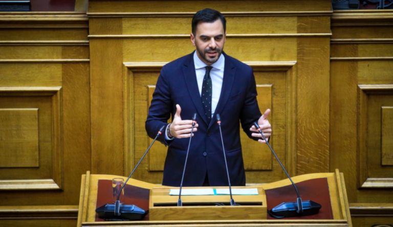 Ο Χριστοδουλάκης ανοίγει τη μάχη πλατφορμών στο ΠΑΣΟΚ