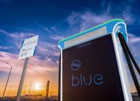 ΔΕΗ blue «ανεβαίνει» στο βουνό: 54 σημεία φόρτισης σε 7 χιονοδρομικά κέντρα σε όλη την Ελλάδα