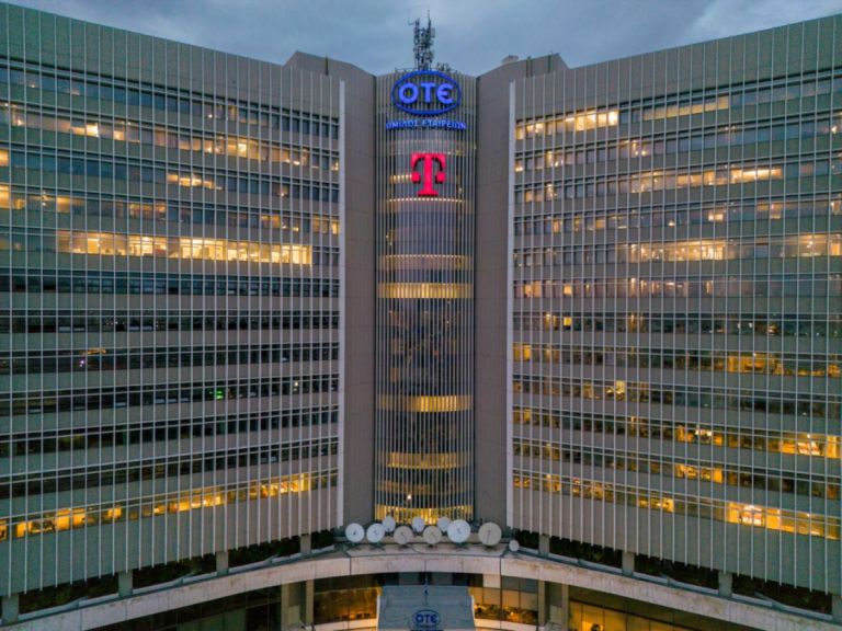 Η COSMOTE TELEKOM πρώτος πολυεθνικός όμιλος με κλιματική ουδετερότητα