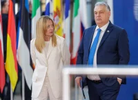 Πέντε κυβερνήσεις της ΕΕ υπονομεύουν συστηματικά το κράτος δικαίου – Τι λέει η έκθεση για την Ελλάδα