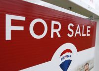 Έρευνα Remax 2025: Μόνο 2 στους 3 Έλληνες ικανοποιημένοι από την κατοικία τους – Το μεγάλο γενεακό χάσμα