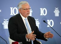 DBRS: Πώς επηρεάζουν οι εντάσεις στη Μέση Ανατολή τις ελληνικές τράπεζες μέσω ναυτιλίας και τουρισμού