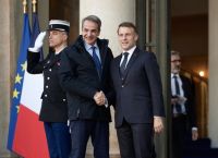 Μητσοτάκης–Μακρόν συντονίζουν στρατιωτικά σχέδια στη Μεσόγειο καθώς ο πόλεμος Ιράν–ΗΠΑ κλιμακώνεται