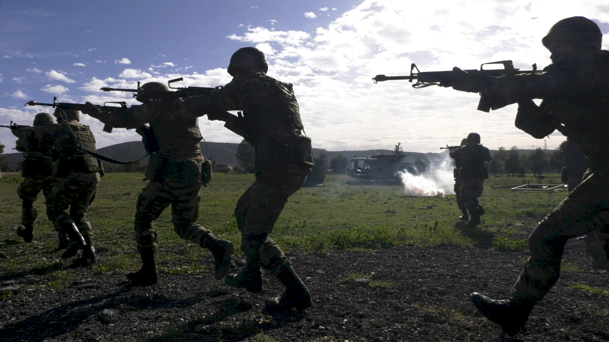 Επιστράτευση και πόλεμος: Τι φοβούνται και τι δηλώνουν σήμερα οι Έλληνες