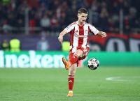 Μουζακίτης: Το ευρωπαϊκό ενδιαφέρον μεγαλώνει, αλλά εκείνος κοιτά μόνο μπροστά