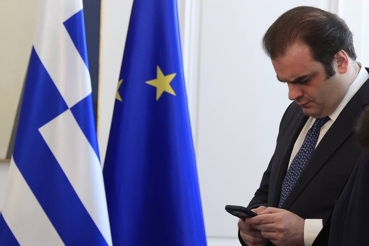 Πιερρακάκης στις Βρυξέλλες με φον ντερ Λάιεν, Κόστα και Λαγκάρντ: Στενή παρακολούθηση ενεργειακής κρίσης