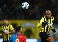 Βόλος – ΑΕΚ 2-2: Ο Ρέλβας «μίλησε» στο 98′ και έσωσε βαθμό μπροστά σε 22.000