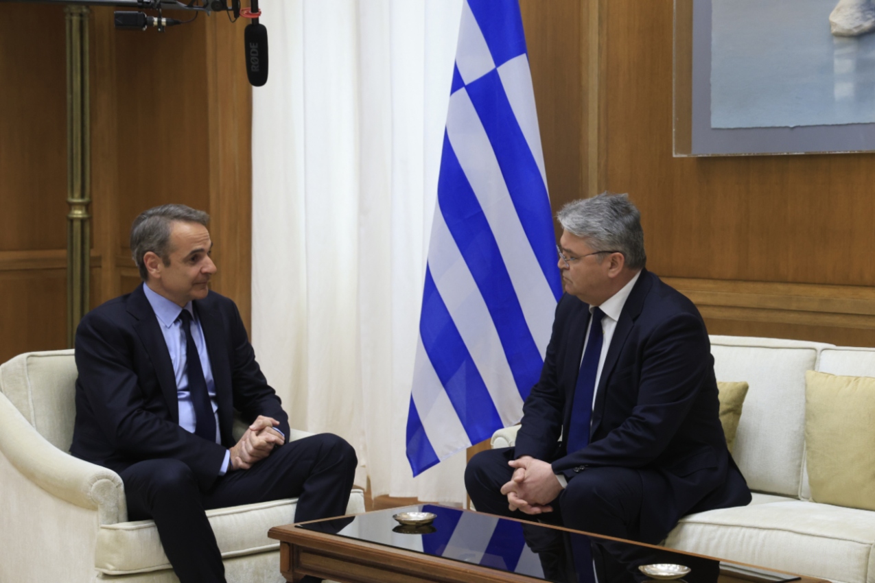 Τι ξέρει ο Μητσοτάκης και καλεί έναν-έναν τους αρχηγούς; Το τετ-α-τετ με Νατσιό και τα μηνύματα ισχύος