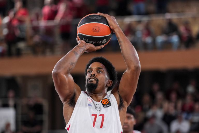 Μονακό – Ολυμπιακός 81-80: Οδυνηρή ήττα στο Μόντε Κάρλο με κατάρρευση στο φινάλε