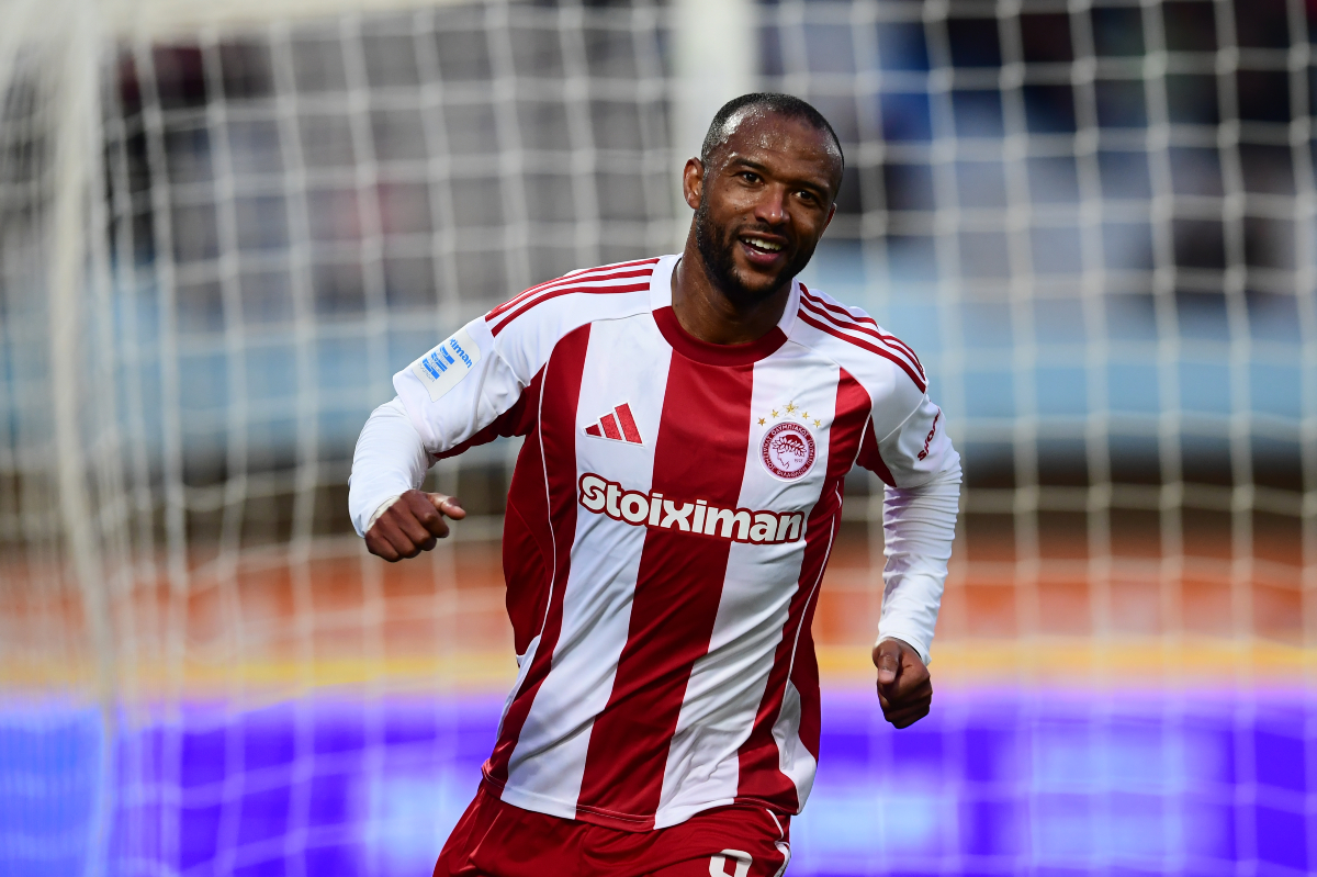 Ολυμπιακός: Πέρασε σαν πρωταθλητής από το Παγκρήτιο και πάτησε κορυφή