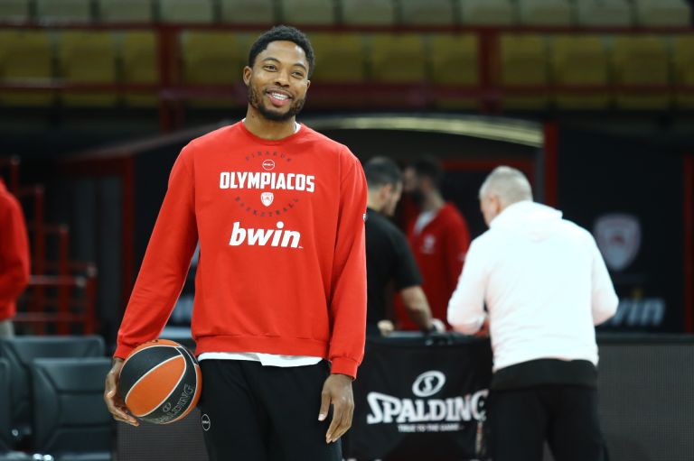 EuroLeague: Ολυμπιακός – Φενέρμπαχτσε με φόντο την κορυφή στο ΣΕΦ