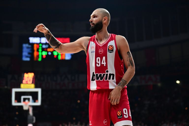 Ολυμπιακός – Μπασκόνια: Πού θα δείτε το παιχνίδι της EuroLeague