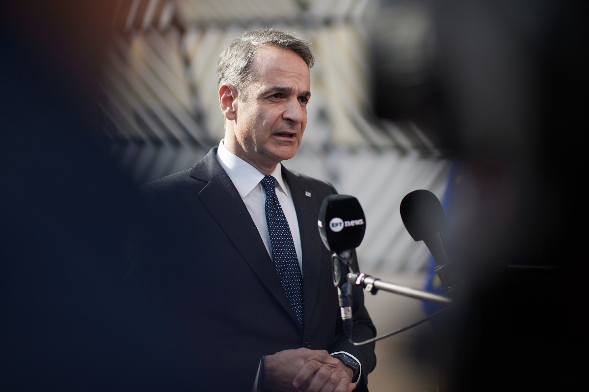 Η κυβέρνηση διαλέγει οικονομική άμυνα με υψηλό πολιτικό κόστος