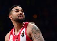 Ολυμπιακός: Γιατί ο Μπαρτζώκας άφησε εκτός τον Τζόσεφ με φόντο τη Βαλένθια