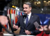 Ελλάδα: Έκτακτα μέτρα με κάρτα καυσίμων, εκπτώσεις σε ακτοπλοϊκά και επιδότηση diesel κίνησης