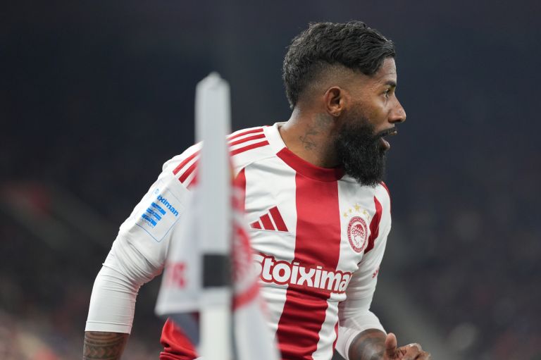 Ολυμπιακός – ΑΕΛ Novibet 0-0: Γκέλα στο «Γ. Καραϊσκάκης» – Αποδοκιμασίες και δεύτερη θέση στα playoffs