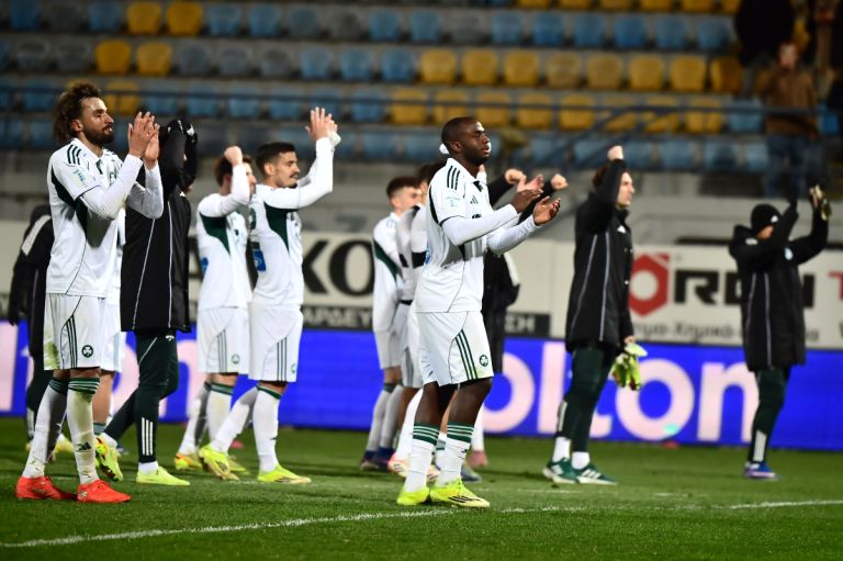 Super League: Τη Δευτέρα κλειδώνει το πρόγραμμα των playoffs και playouts